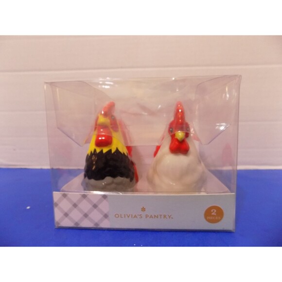 NEW Olivias Pantry Rooster Chickens Hens Salt and Pepper Shakers Country Home - Picture 2 of 7